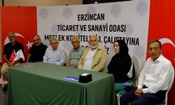 Erzincan TSO’dan Sektörel Buluşma 40 Yılı Aşkın Emeğe Anlamlı Plaket!