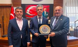 Erzincan’da Üniversite Yönetiminde Yeni Dönem: Milletvekili Karaman’dan Rektör Kuyrukluyıldız’a Tebrik Ziyareti