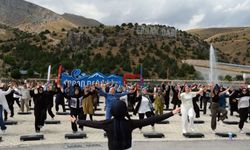 Ergan Dağı’nda Doğa Eşliğinde 100 Kadından Spor Rüzgârı