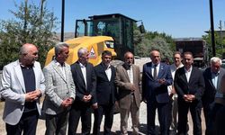 Erzincan’da Köy Yollarına Dokunuş! Kuzuluk’ta Asfalt Sevinci