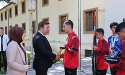 Şehrin Gurur Tablosu! Vali Şampiyonları Kabul Etti...