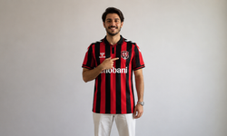 Erzincanspor Bombayı Patlatıyor! Savunmaya Tecrübeli İsim Geliyor