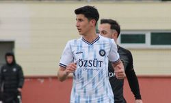 Erzincanspor’dan Geleceğe Yatırım! 19 Yaşındaki Genç Savunmacı Kadroda