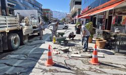 Erzincan’da Yıpranan Yol ve Kaldırımlar Yenileniyor