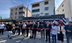 Erzincan’da Yeni İşletme Hizmete Girdi! Açılışa Protokol ve Siyasilerden Yoğun Katılım