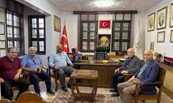 Erzincan Kemaliye’de Önemli İstişare: İlçenin Geleceği İçin Bakan Tecrübesi Devrede