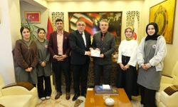 Erzincan’da Öğrencilerden Filistin’e Anlamlı Destek