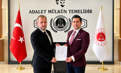 5 Oy Farkla Kazanmıştı! Emre Bölükbaşı Mazbatasını Teslim Aldı
