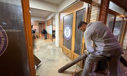 Bahçe Mahallesi’nde Heyelan, İş Yerlerinde Su Baskını: Erzincan'ın İlçesinde Ekipler Sahada