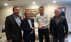 Tanoğlu’ndan Ticaret Dünyasının Tanınan Ailesine Anlamlı Plaket