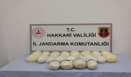 Zehir tacirlerine geçit yok: 23 kilo uyuşturucu ele geçirildi