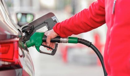 Benzinli Araçla Elektrikli Araç Arasında Şaşırtan Fark: 1 Kilometrede Kaç TL?