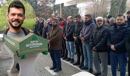 Erzincan yolunda kayıp öğretmen memleketinde son yolculuğuna uğurlandı