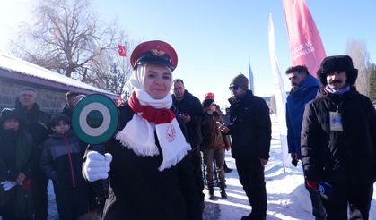 Sarıkamış’a vefa treni coşkuyla karşılandı