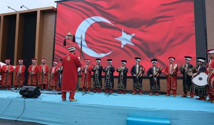 Erzincan Caddeleri tarihin sesli imzası Mehteri yaşatıyor