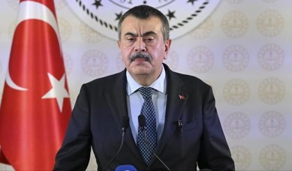 Bakan Okullarda 7 Maddelik Yeni Güvenlik Paketini Açıkladı!