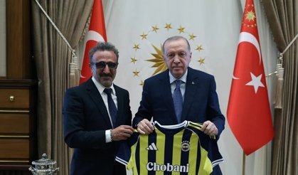 Cumhurbaşkanı Erdoğan Erzincanlı Hamdi Ulukaya'yla görüştü