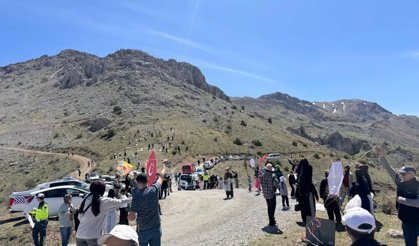 Kemaliye’de Gökyüzü Şenlendi: Uçurtmalar Umut Taşıdı