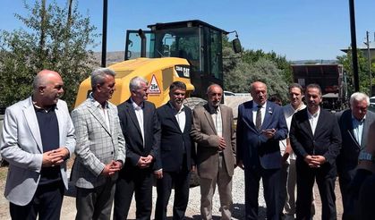 Erzincan’da Köy Yollarına Dokunuş! Kuzuluk’ta Asfalt Sevinci