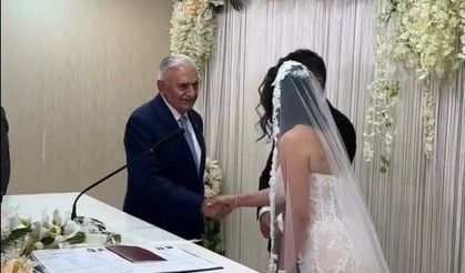 Binali Yıldırım’dan Yeğeninin Nikâhında Esprili Evlilik Tavsiyesi