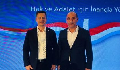 Erzincan’da Sendika Bayrağı Ahmet Karadağ’a Emanet!