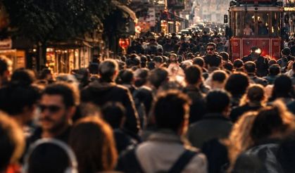 Gürültü Çağında Bir Varoluş Biçimi Olarak Dinlemek