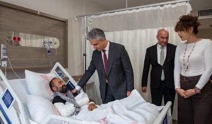 EBYÜ Rektörü Tedavi Gören Öğrencileri Yalnız Bırakmadı