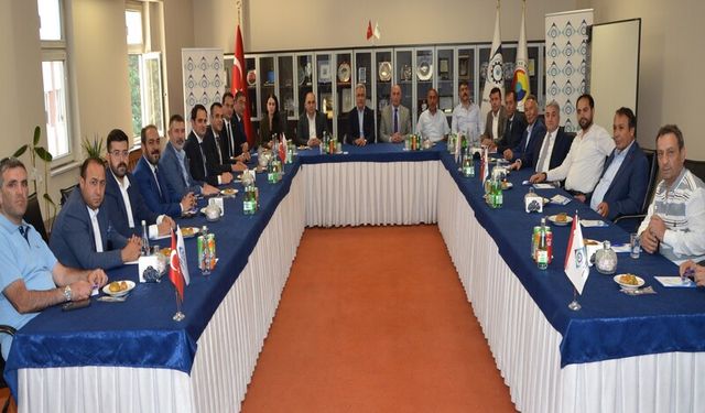 Cumhuriyeti Kuran Kardeş Şehirler