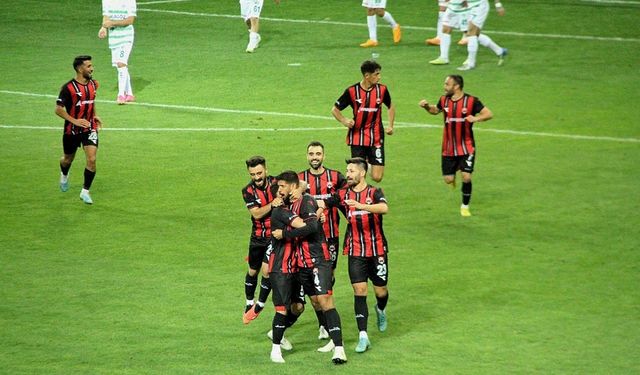 Erzincanspor, Iğdırspor'u 2-0'lık skorla mağlup etti!
