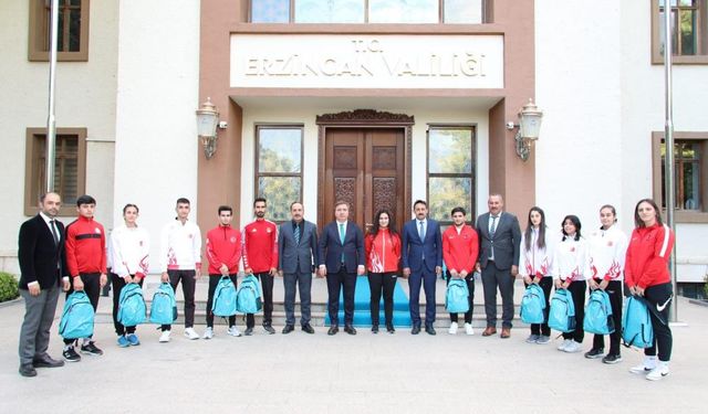 Sporcular Vali Aydoğdu’yla bir araya geldi