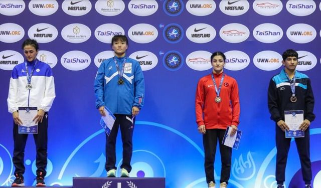Kadınlar gururlandırmaya devam ediyor: Kamaloğlu bronz madalyanın sahibi oldu