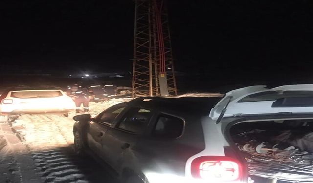 Aras EDAŞ zorlu kış şartlarına aldırmadan hizmet veriyor