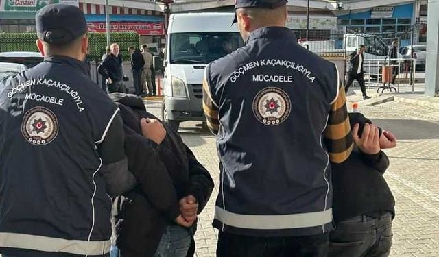 Erzincan'da nefes kesen kovalamaca: Göçmen kaçakçılarına büyük darbe!