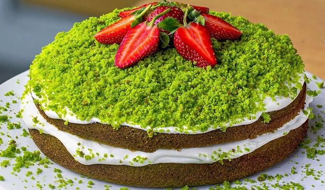 Yeşili hiç böyle denemeyenler: Ispanaklı pasta mı olur? İşte tarif…