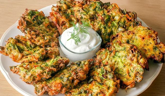 Mutfaklarda tahtını koruyan tarif: Mücver tarifi…