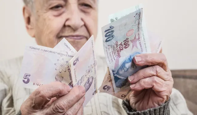 Emekliler İçin Promosyon Ödemeleri Başlıyor, Zamlı Ödeme Tutarları Ne Kadar?
