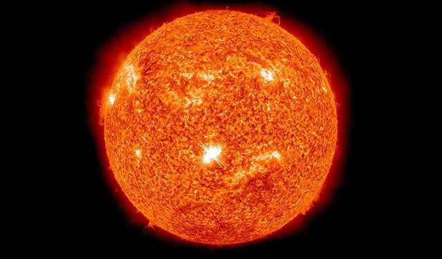 Güneşte patlama oldu bilim insanları uyardı 4 gün dikkat