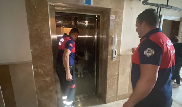 Erzincan’da asansörde mahsur kalma vakası!