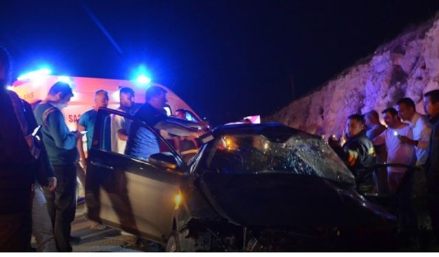 Aydın’da feci kaza: Yolcu otobüsü otomobille çarpıştı