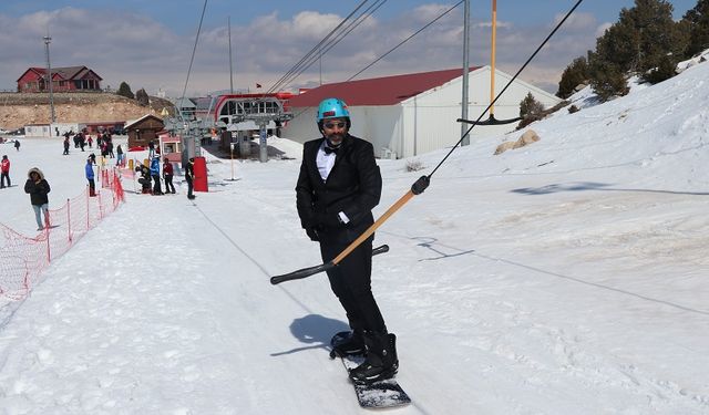 Erzincan’da kayak sezonuna şaşırtan uğurlama!