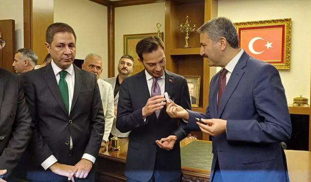 ‘Efsane Vali’ Yazıcıoğlu’nun oğlu Belediye başkanlığını kazandı