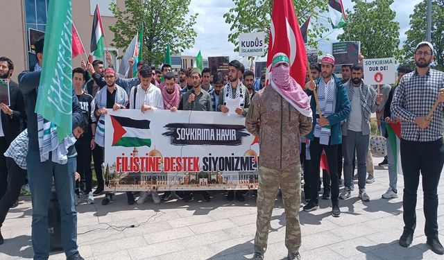 Erzincan’da Üniversite öğrencilerinden Filistin’e destek yürüyüşü