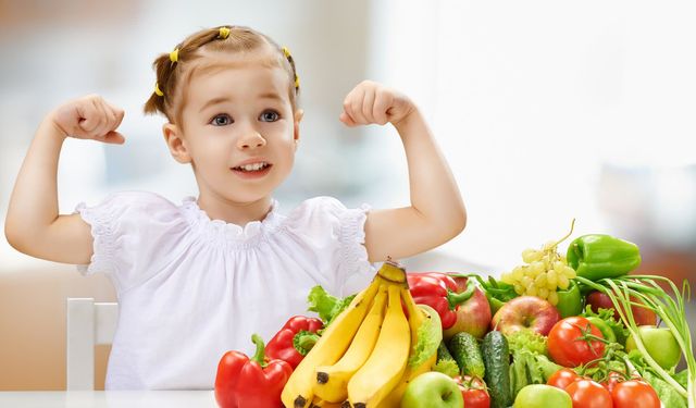 En sağlıklı beslenme meyve ve sebze ağırlıklı