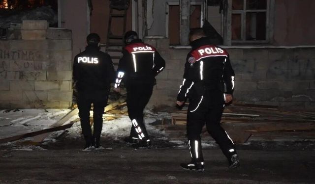 Erzincan’da suç tacirlerine geçit yok: 10 tutuklama