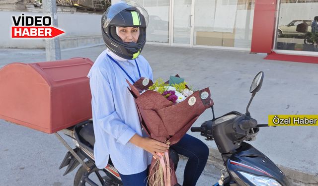 Erzincan’ın tek bayan kuryesi, şaşkınlıkla karşılanıyor
