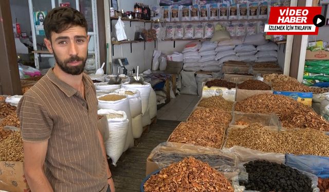Erzincan’da köylü pazarında kurutulmuş kayısı fiyatları can yakıyor