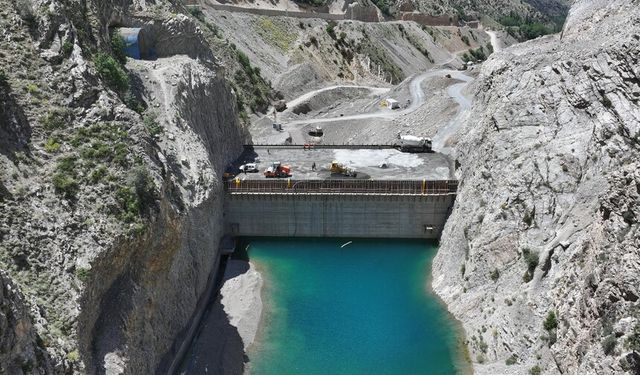 Uzundere Barajı’nda %70 ilerleme kaydedildi