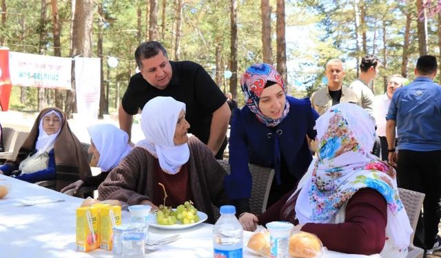 Dumanlı Tabiat parkında kuşakların buluşması! Torunum olur musun?