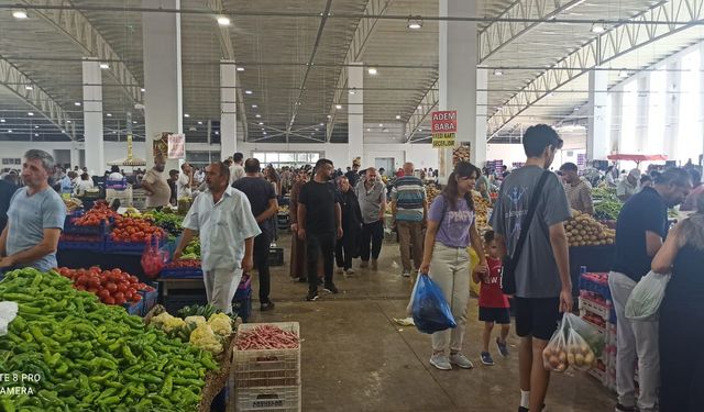 Erzincan’da üretici umduğunu bulamadı! İşte sebze ve meyve fiyatları