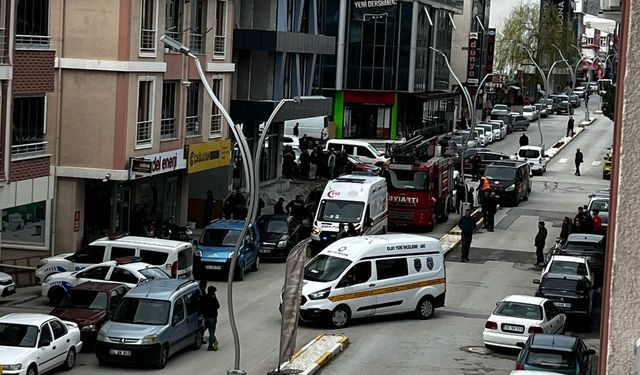 Erzincan’da bir genç hayatına son verdi